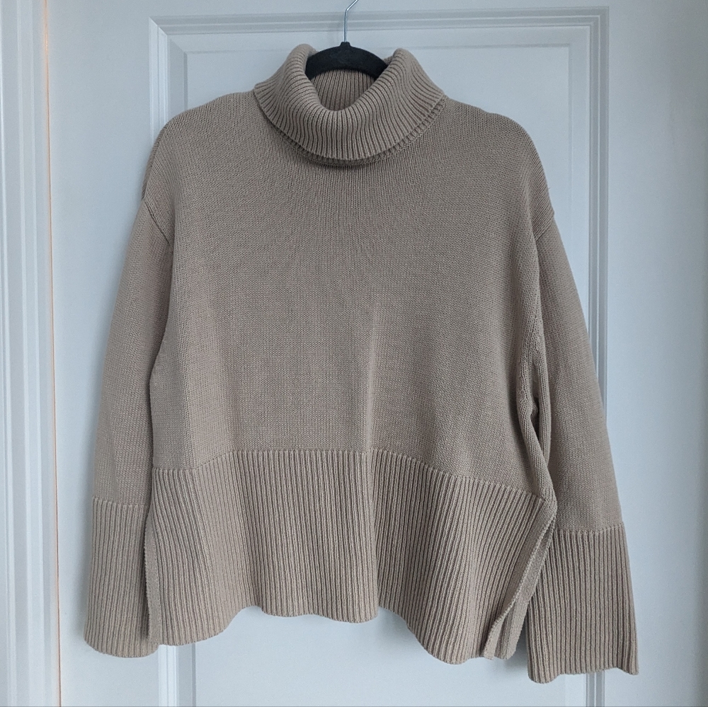 Gap Split Hem Turtleneck Sweater